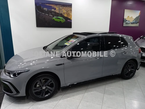 Volkswagen Golf 8 2025 R-LINE (𝘽𝙇𝘼𝘾𝙆 𝙀́𝘿𝙄𝙏𝙄𝙊𝙉) FULL OPTIONS ✪ LED CALANDRE AVANT - INSERTIONS PIANO-BLACK ✪