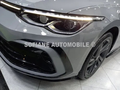 Volkswagen Golf 8 2025 R-LINE (𝘽𝙇𝘼𝘾𝙆 𝙀́𝘿𝙄𝙏𝙄𝙊𝙉) FULL OPTIONS ✪ LED CALANDRE AVANT - INSERTIONS PIANO-BLACK ✪