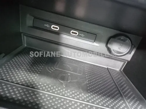 Volkswagen Tiguan 2021 R-LINE ✪ 𝑭𝑼𝑳𝑳 𝑶𝑷𝑻𝑰𝑶𝑵𝑺 - 𝑴𝒂𝒍𝒍𝒆 𝒆𝒍𝒆𝒄𝒕𝒓𝒊𝒒𝒖𝒆 + 𝑺𝒐𝒏𝒐𝒓𝒊𝒔𝒂𝒕𝒊𝒐𝒏 𝑯𝒂𝒓𝒎𝒂𝒏/𝑲𝒂𝒓𝒅𝒐𝒏 ✪