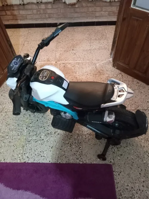 *moto électrique pour enfant de 8 à 13ans