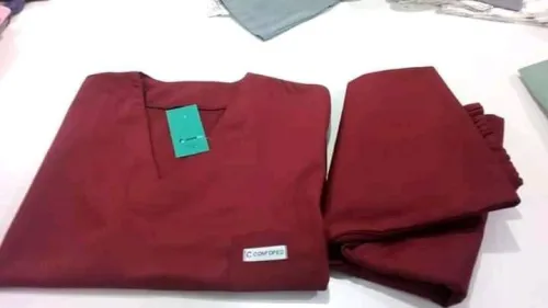 TENU DE BLOC UNI