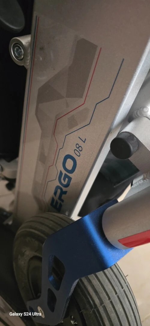 Fauteuil roulant électrique pliable ergo