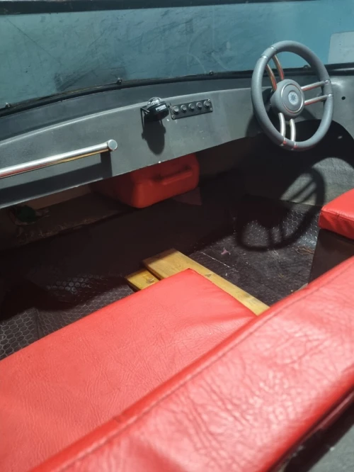 Polyor 4.50 2012 moteur mariner 40hp