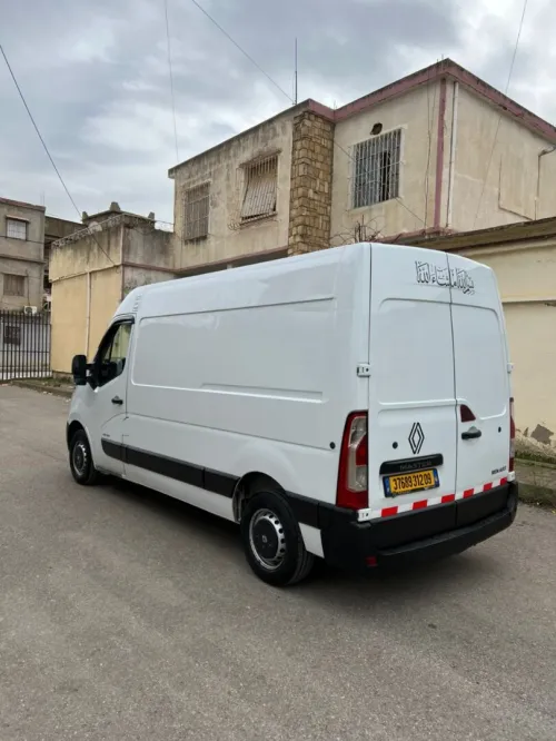 Renault Master 2012