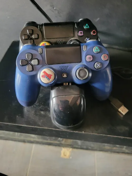 Ps4 slim