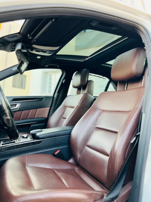 Mercedes Classe E 2013 AVANTGARDE Pack AMG