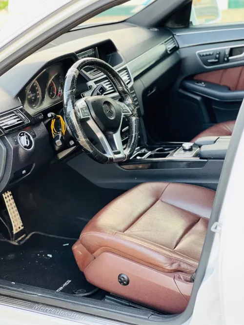 Mercedes Classe E 2013 AVANTGARDE Pack AMG