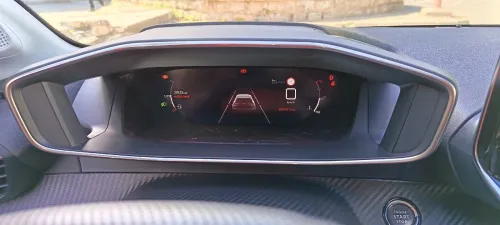 Peugeot 208 2021 Roadtrip
