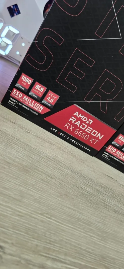 CARTE GRAPHIQUE RX 6650 XT XFX 