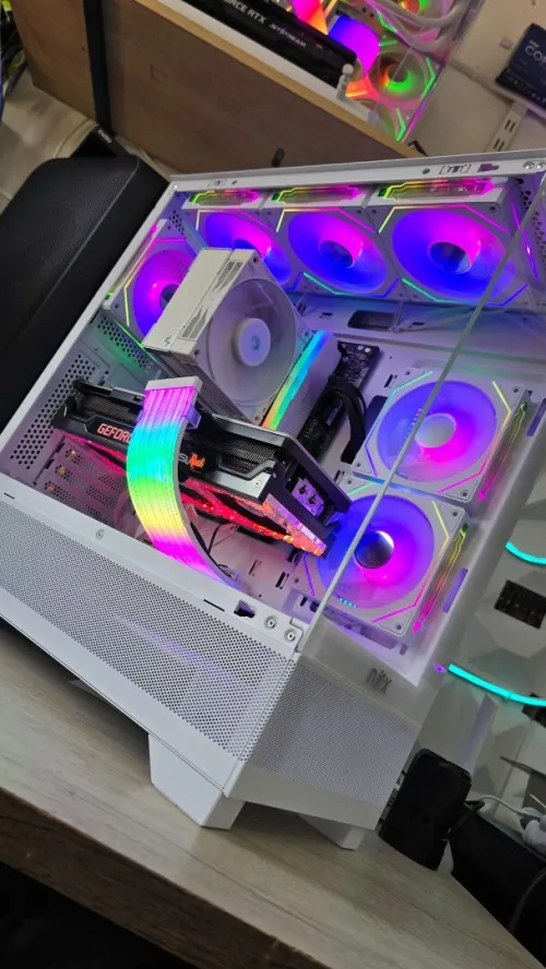 Rx 6700XT 12GB Rtx 3080 10gb 