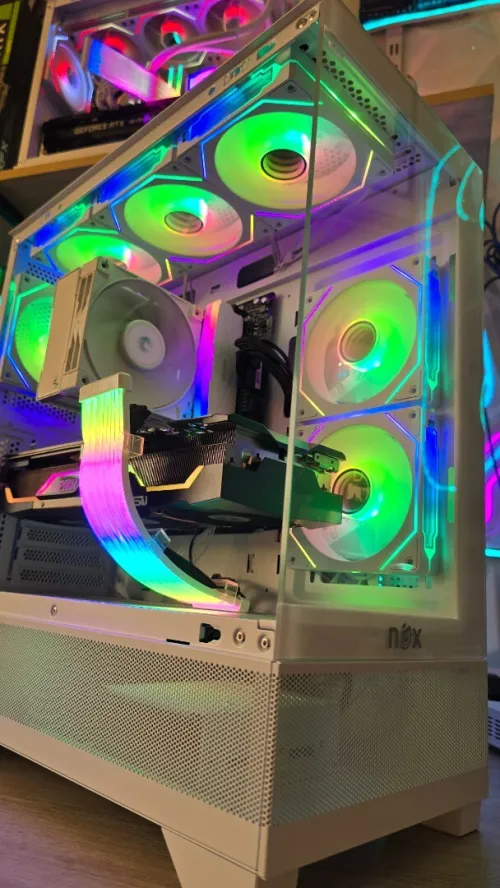 Rx 6700XT 12GB Rtx 3080 10gb 