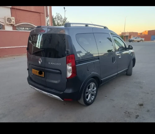 Renault Kangoo 2024 Stepway 3