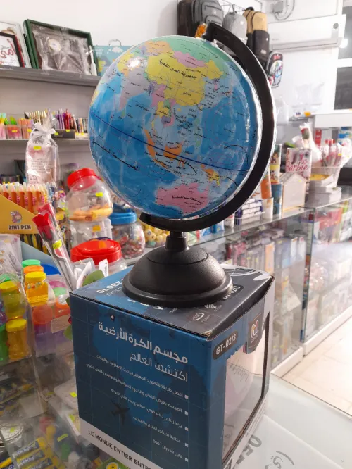 GLOBE TERRESTRE BLEU PASTEL 20CM