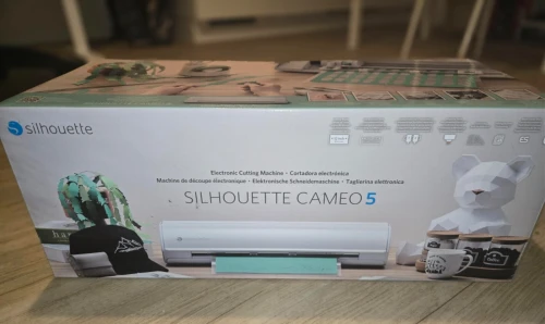 Silhouette cameo 5 ( jamais utilisée)