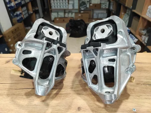 Support moteur Avec Fiche , Audi Q5 VAG Original
