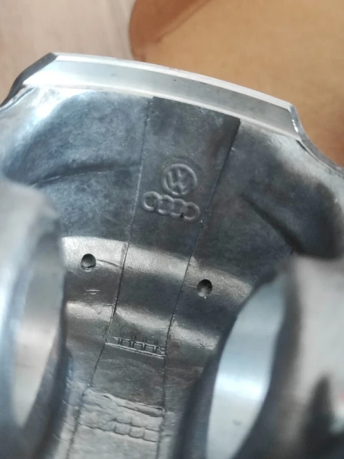 Piston STD 82.5 mm Golf 7 GTI 7R Audi S3 Seat Cupra Porsche Macan 2.0 TSI 2.0 tfsi