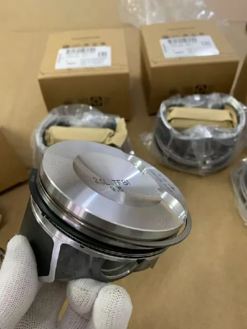 Piston STD 82.5 mm Golf 7 GTI 7R Audi S3 Seat Cupra Porsche Macan 2.0 TSI 2.0 tfsi