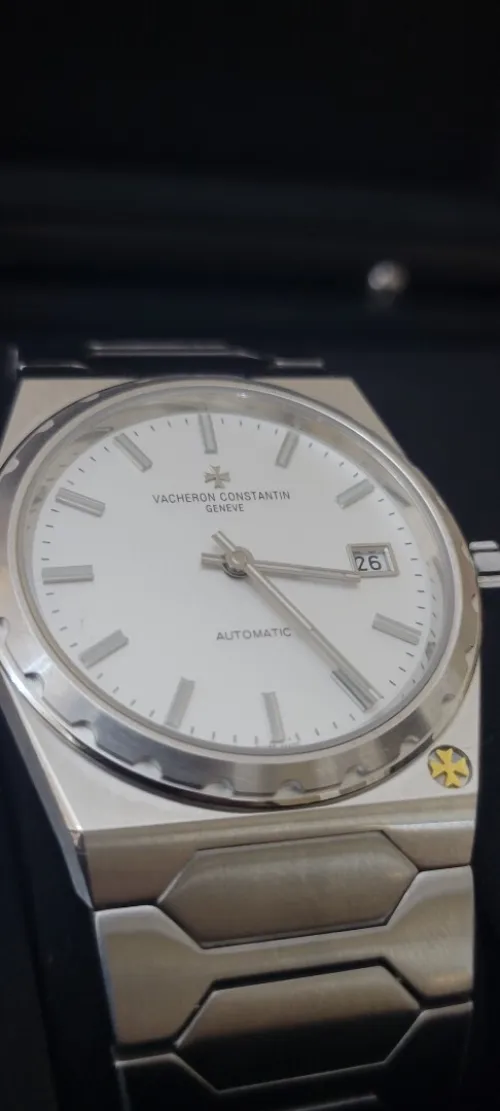 Vacheron Constantin 222 historique Neuve Avec Full Set, Piece d'execption très rare.