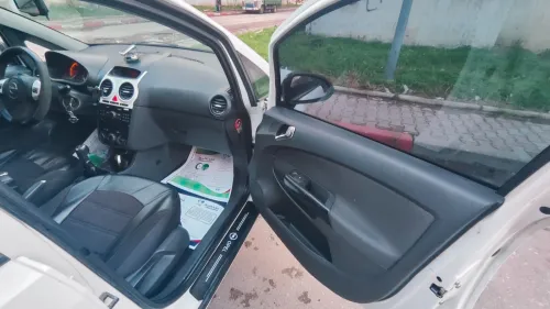 Opel Corsa 2012 Enjoy Pack