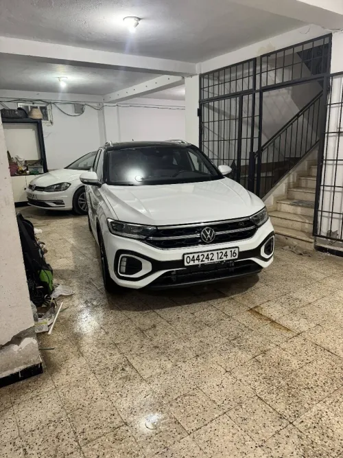 Volkswagen T-Roc 2024 R-Line 