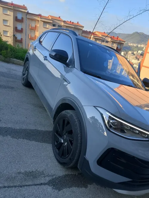 Volkswagen Tahru 2025 