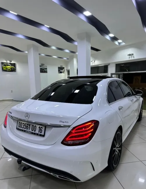 Mercedes Classe C 2016 220D DESIGNO+ 24000km NEUUUFFF!!!
