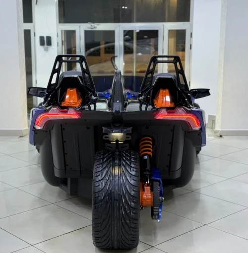 POLARIS SLINGSHOT -R- 2025 204cv