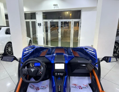 POLARIS SLINGSHOT -R- 2025 204cv