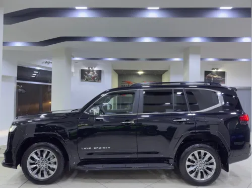 Toyota LANDCRUISER VXR 🇯🇵 2025 3.5 V6 409cv 7PLACES FULLLL