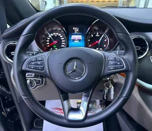 Mercedes CLASSE V 300D AMG 4MATIC 239cv 2022 7PLACES FULL-FULL-FULL
