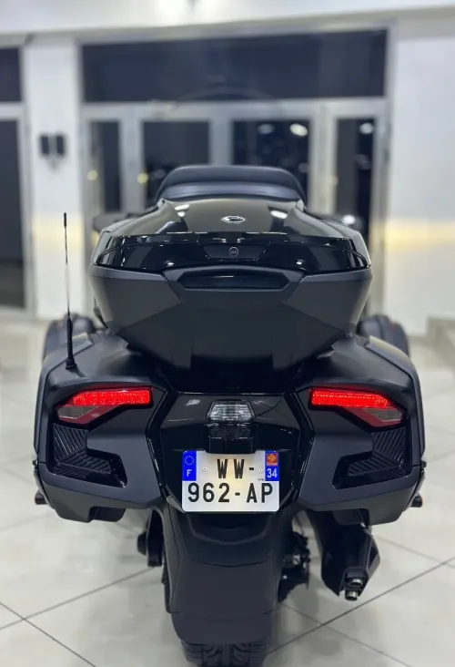 CANAM SPYDER RT LIMITED BLACK FULL-OPTION 2024