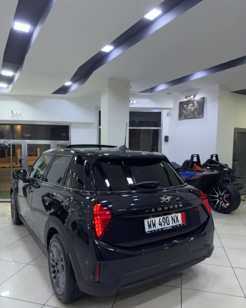 Mini Cooper 2025 1.5 ESS 156cv FULLLLL