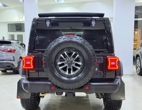 Jeep Wrangler 2025 392 6.4 V8 470cv + FOX 🦊 FULL