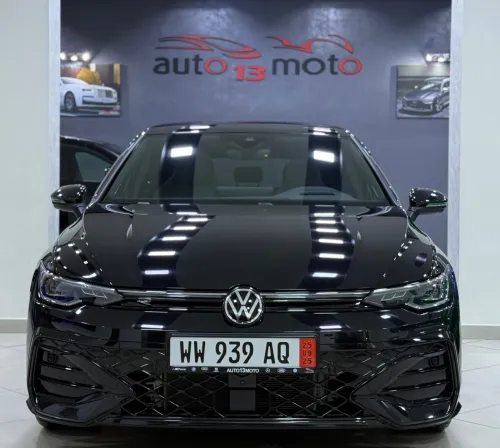Volkswagen GOLF 8.5 2025 R LINE 2.0 TDI 150cv FULL-OPTION