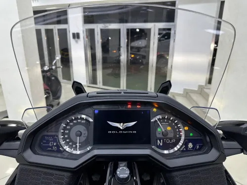 Honda GOLDWING BLACK 1800 DCT AIRBAG 1000km 2024