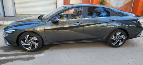 Hyundai ELANTRA 2025 FULL OPTION