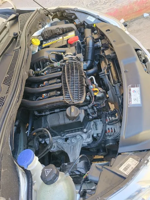 Peugeot 208 2015 Access Facelift