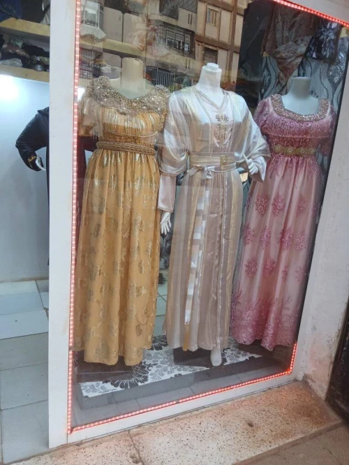 couture traditionelle et modderne pret a porté خياطة تقليدية و عصرية 
