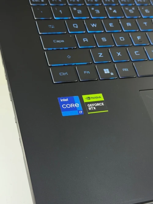 GIGABYTE A16 GAMING I7H/13TH/32GO DDR5/1TB SSD NVME/NVIDIA RTX 5060 08GO
