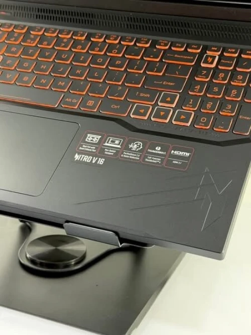 ACER NITRO V16 i7/14650HX/16GO DDR5/512SSDNVME/RTX 4050 06 GO GDDR6