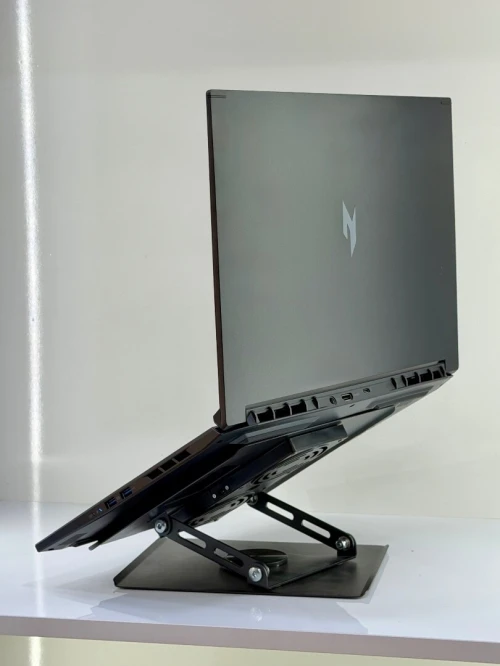 ACER NITRO V16S CORE-7 240H/16GO DDR5/1024GO SSD NVME/NVIDIA RTX 5060 08 GO GDDR7