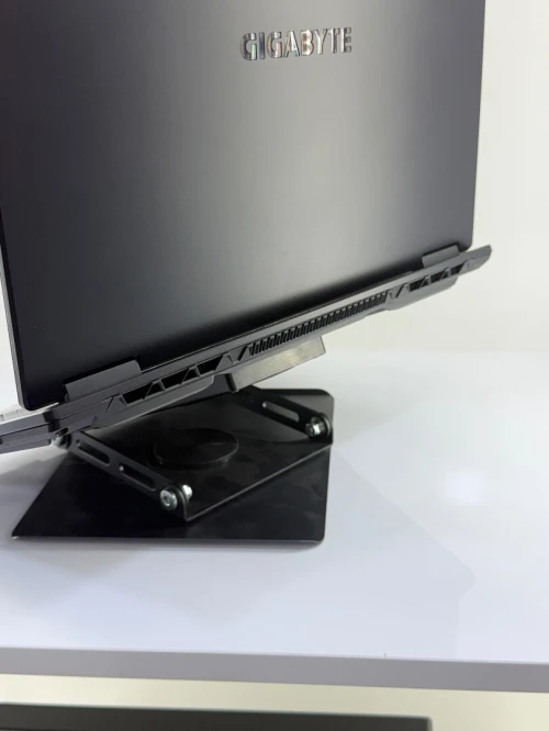 GIGABYTE A16 GAMING I7H/13TH/32GO DDR5/1TB SSD NVME/NVIDIA RTX 5060 08GO