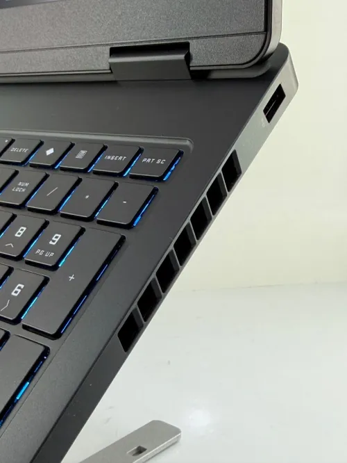 HP OMEN 16 PRO I9HX/14EM/32GO DDR5/1TB SSD NVME/NVIDIA RTX 5070 08 GO