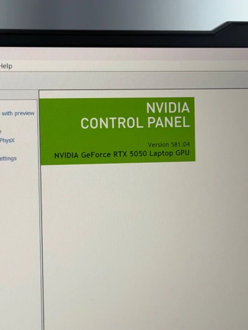LENOVO LOQ 2026 RYZEN-5 220W/16GO DDR5/512SSD NVME/NVIDIA RTX 5050 08 GO GDDR7