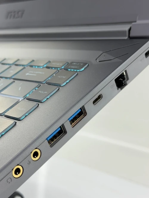 MSI THIN R7HS/13TH/16GO/512SSD NVME/NVIDIA RTX 4050 06GO