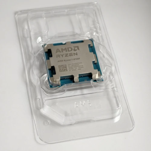 CPU RYZEN 7 8700F NEUF