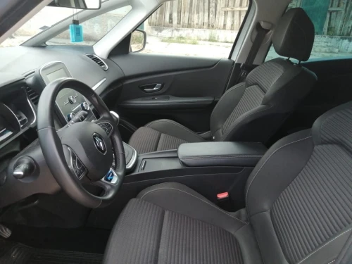 Renault Scenic Court 2021 Bisness