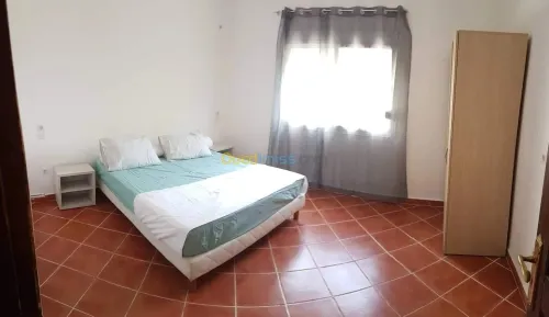 Location vacances Appartement F3 Annaba Seraidi