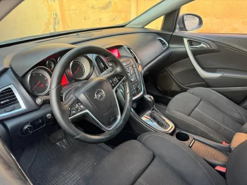 Opel Opel astra 2013 la toute 2013 