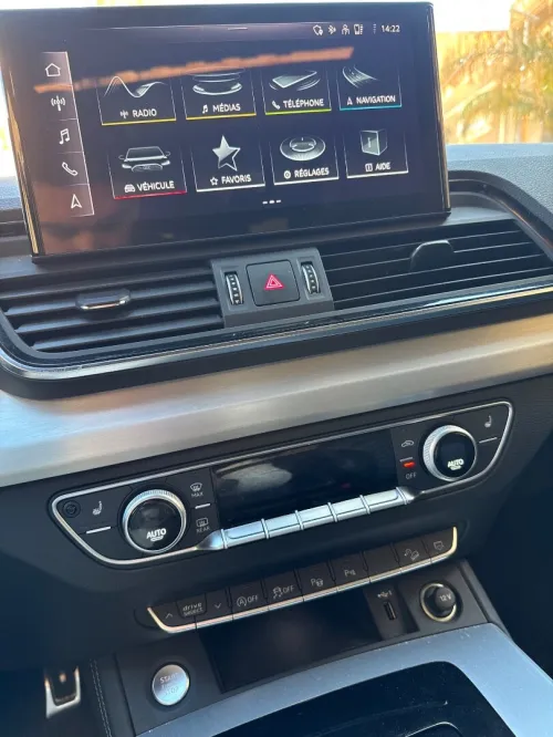 Audi Q5 2023 Sline Quattro carte grise safia